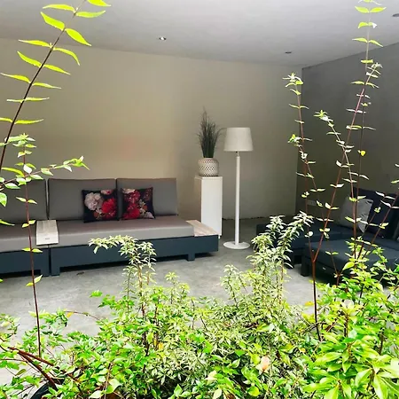 Wellness With Private Casa de Férias Oosterhout (North Brabant)
